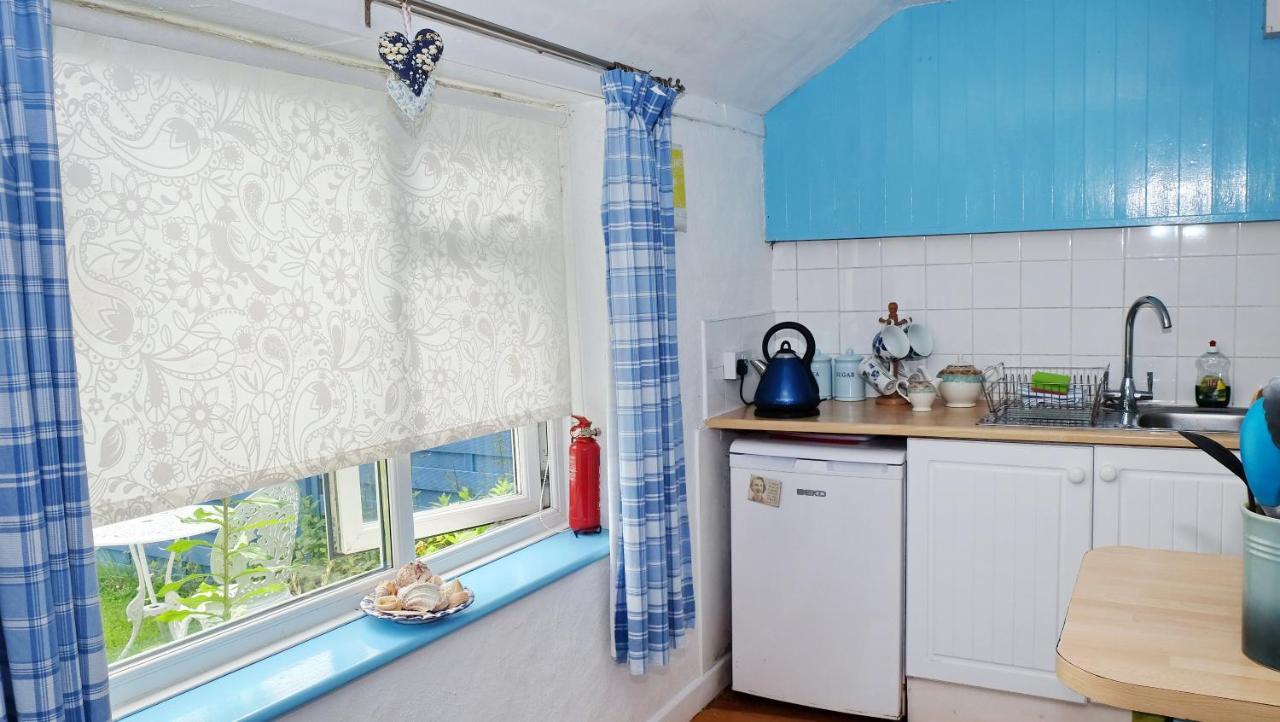 Wellspring Cottage Nr Kynance Cove Lizard Extérieur photo